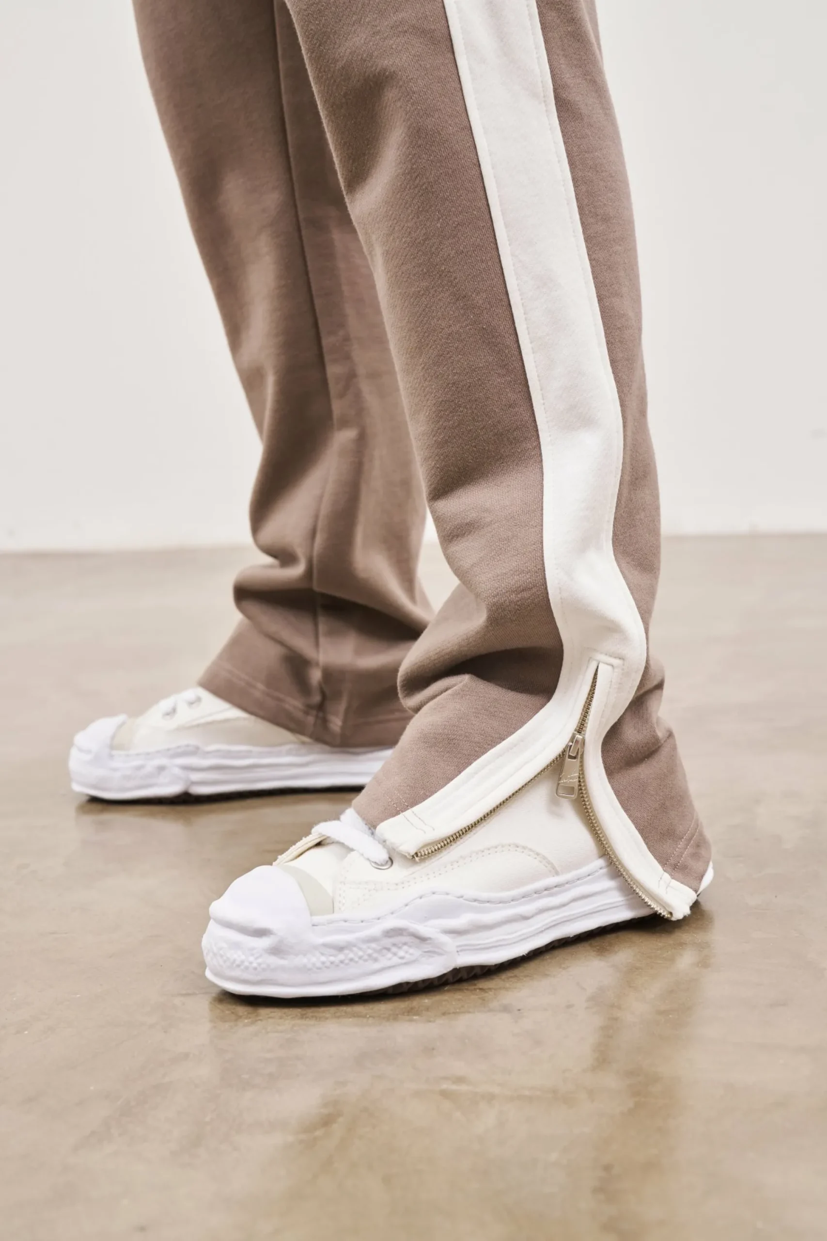emblem_side_panel_split_h_4-2.webp The Couture Club Bottoms-Emblem Side Panel Split Hem Joggers
